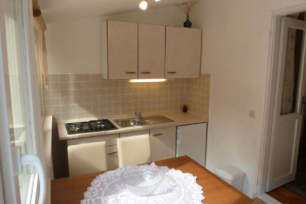 Apartments Indira Loviste Bilik gambar
